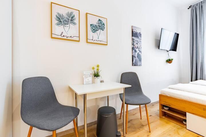 Budget Rooms West With Shared Kitchen Viena Exterior foto